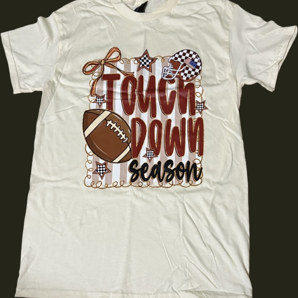 ‘Touch Down Season’ Shirt in Light Cream